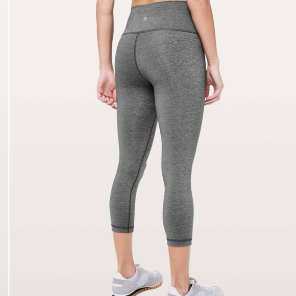 Lululemon Wunder Under Crop (High-Rise) *Luxtreme 21" Heathered Black - Picture 2 of 10